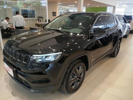 JEEP COMPASS 1.3 T270 TURBO FLEX LONGITUDE AT6