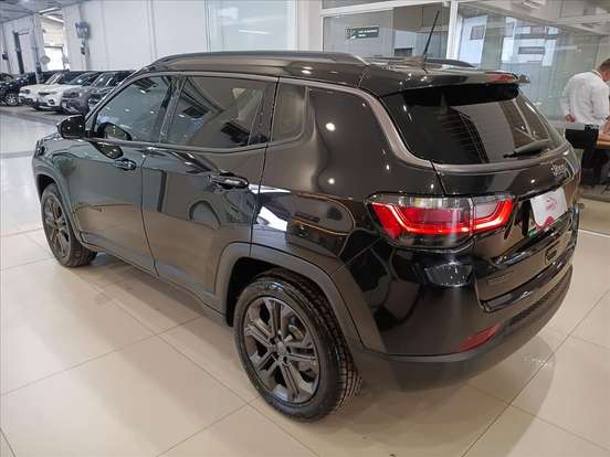 JEEP-COMPASS-2025