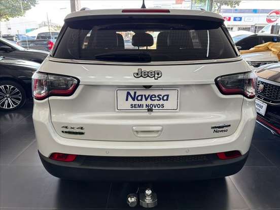 JEEP-COMPASS-2.0 16V DIESEL LONGITUDE 4X4 AUTOMÁTICO JEEP-COMPASS-2018