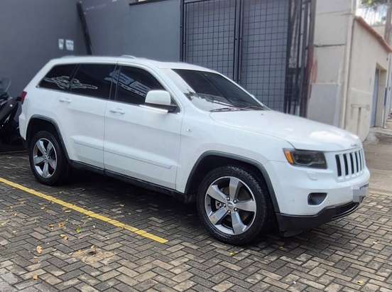JEEP-GRAND CHEROKEE-2011