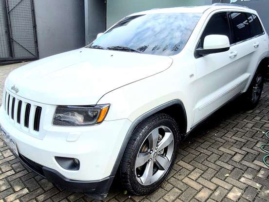 JEEP-GRAND CHEROKEE-3.6 LIMITED 4X4 V6 24V GASOLINA 4P AUTOMATICO JEEP-GRAND CHEROKEE-2011