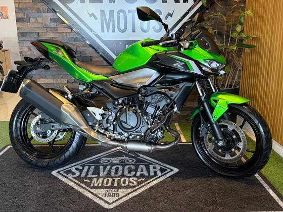 KAWASAKI Z500 