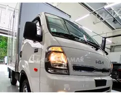 KIA BONGO 2.5 TD DIESEL STD CS 4x4 MANUAL KIA BONGO 2.5 TD DIESEL STD CS 4x4 MANUAL