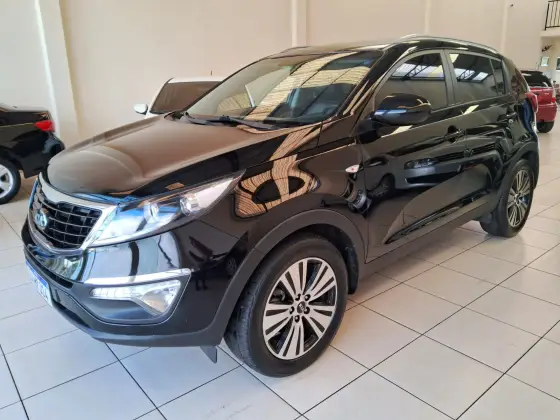 KIA SPORTAGE 2.0 LX 4X2 16V FLEX 4P AUTOMÁTICO KIA SPORTAGE 2.0 LX 4X2 16V FLEX 4P AUTOMÁTICO