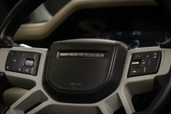 LAND ROVER-DEFENDER-2021