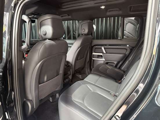 LAND ROVER-DEFENDER-2023