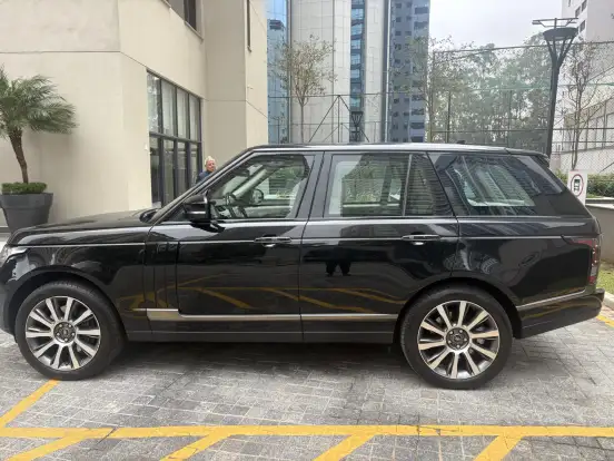 LAND ROVER-RANGE ROVER VOGUE-4.4 AUTOBIOGRAPHY SDV8 4X4 TURBO DIESEL 4P AUTOMÁTICO LAND ROVER-RANGE ROVER VOGUE-2014