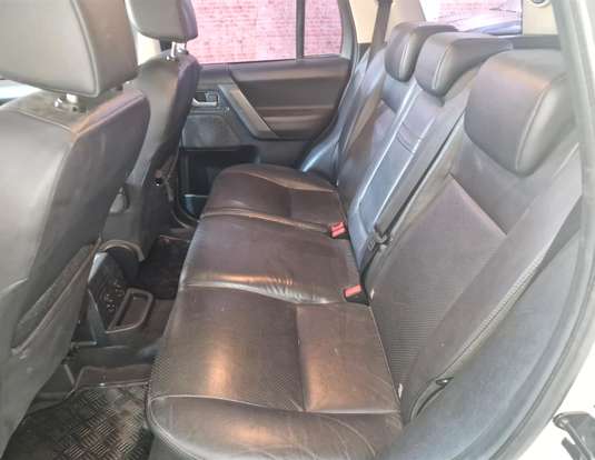 LAND ROVER-FREELANDER-2009