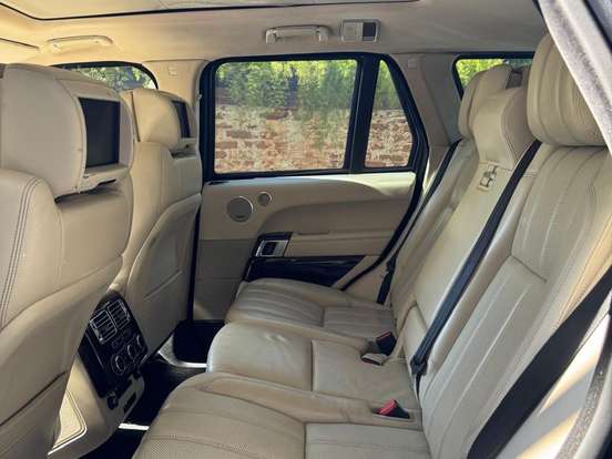 LAND ROVER-RANGE ROVER VOGUE-4.4 SDV8 4X4 TURBO DIESEL 4P AUTOMÁTICO LAND ROVER-RANGE ROVER VOGUE-2012