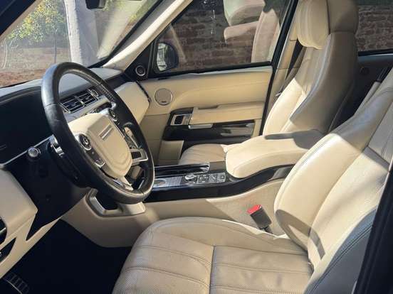 LAND ROVER-RANGE ROVER VOGUE-4.4 SDV8 4X4 TURBO DIESEL 4P AUTOMÁTICO LAND ROVER-RANGE ROVER VOGUE-2012