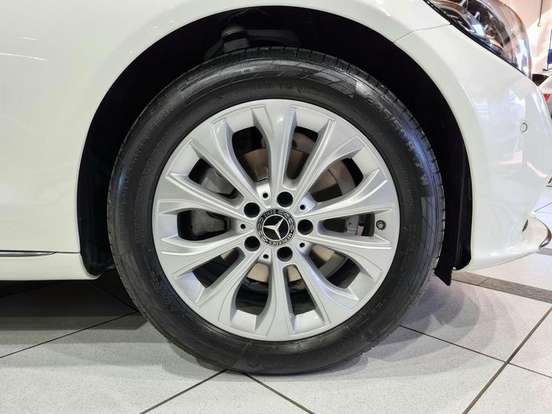 MERCEDES-BENZ-C 180-2019