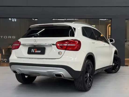 MERCEDES-BENZ-GLA 200-1.6 CGI ADVANCE 16V TURBO FLEX 4P AUTOMÁTICO MERCEDES-BENZ-GLA 200-2016