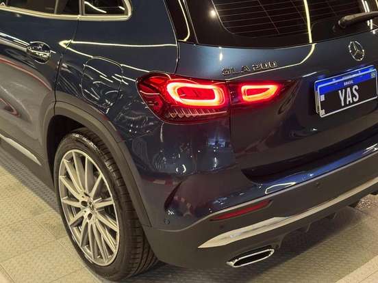 MERCEDES-BENZ-GLA 200-1.3 GCI GASOLINA AMG LINE 7G-DCT MERCEDES-BENZ-GLA 200-2022