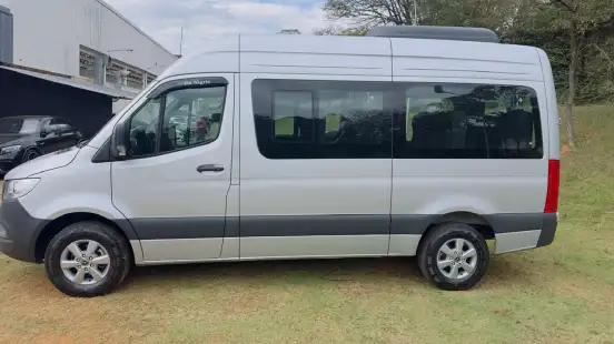 MERCEDES-BENZ-SPRINTER-2024