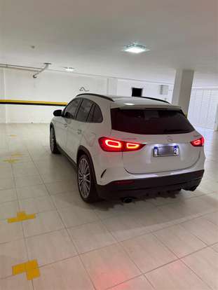 MERCEDES-BENZ-GLA 35 AMG-2022