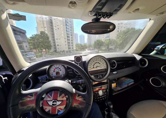 MINI-COOPER-2011