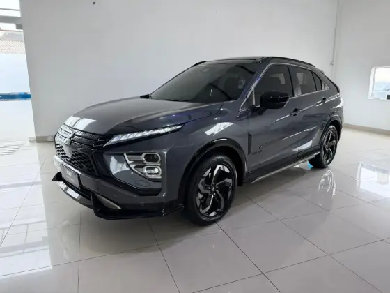 MITSUBISHI ECLIPSE CROSS 1.5 MIVEC TURBO GASOLINA HPE BLACK CVT MITSUBISHI ECLIPSE CROSS 1.5 MIVEC TURBO GASOLINA HPE BLACK CVT