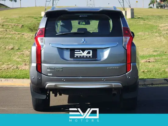 MITSUBISHI-PAJERO SPORT-2020