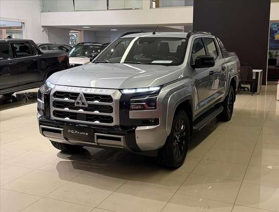 MITSUBISHI-TRITON-2.4 BITURBO DIESEL CD KATANA 4X4 AUTOMÁTICO MITSUBISHI-TRITON-2025