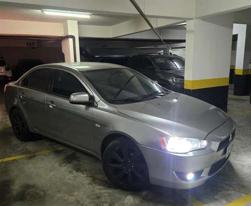 MITSUBISHI-LANCER-2015
