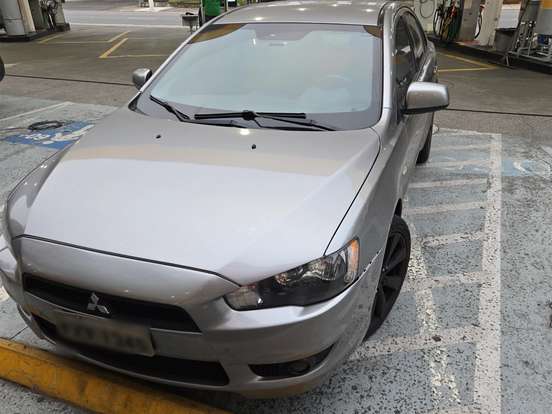 MITSUBISHI-LANCER-2.0 HL 16V GASOLINA 4P AUTOMÁTICO MITSUBISHI-LANCER-2015