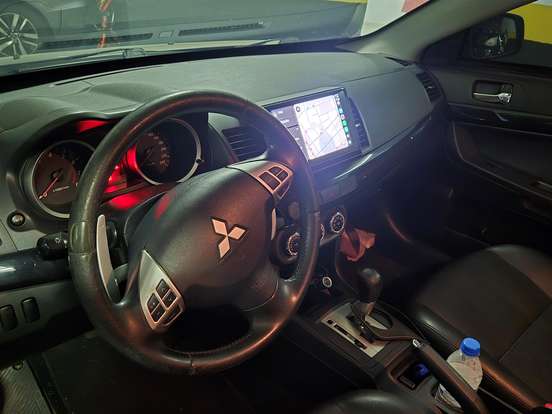 MITSUBISHI-LANCER-2015