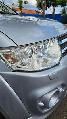 MITSUBISHI-PAJERO-2016