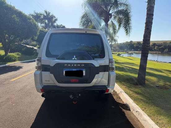 MITSUBISHI-PAJERO FULL-2020