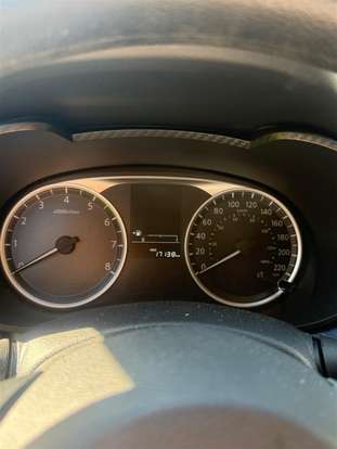 NISSAN-VERSA-2024