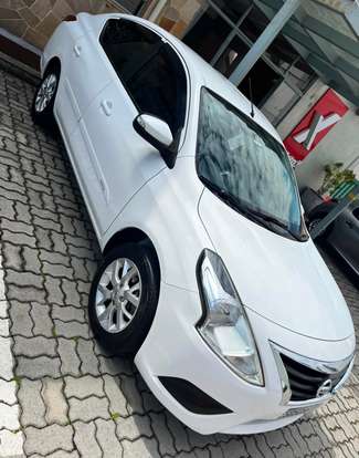 NISSAN-VERSA-1.6 16V FLEXSTART SV 4P MANUAL NISSAN-VERSA-2019