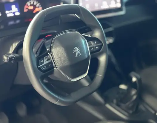 PEUGEOT-208-2023