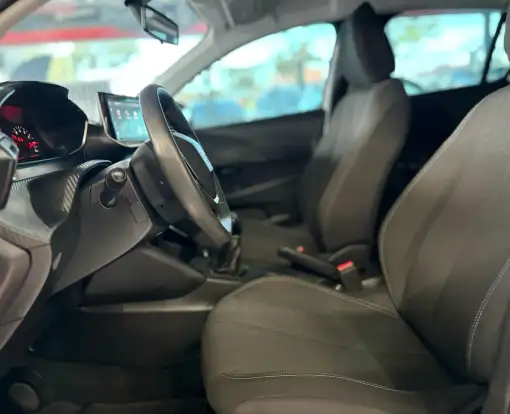 PEUGEOT-208-2023