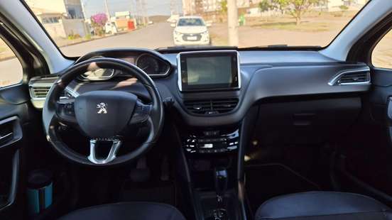 PEUGEOT-2008-2018