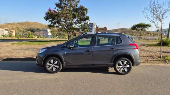 PEUGEOT-2008-2018