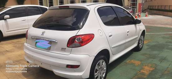 PEUGEOT-207-2013