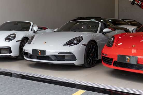 PORSCHE-718-2024