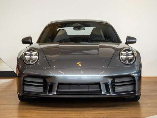 PORSCHE-911-2025