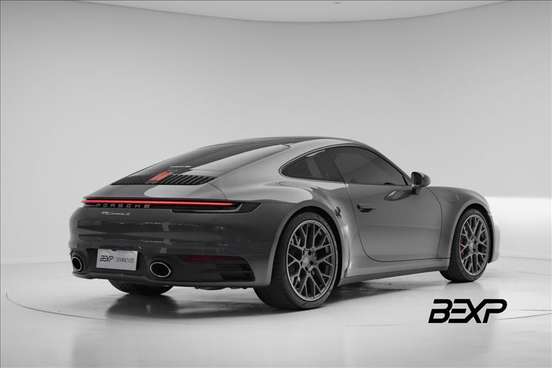 PORSCHE-911-2023