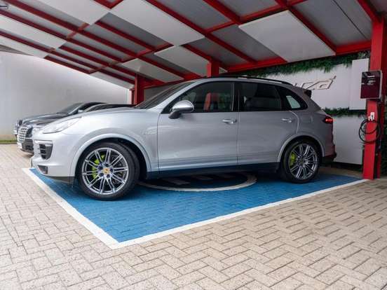 PORSCHE-CAYENNE-3.0 S V6 HÍBRIDO 4P TIPTRONIC PORSCHE-CAYENNE-2017