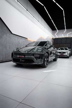 PORSCHE-MACAN-2024
