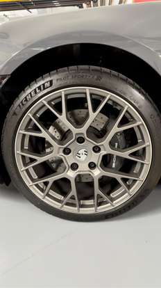 PORSCHE-911-2024