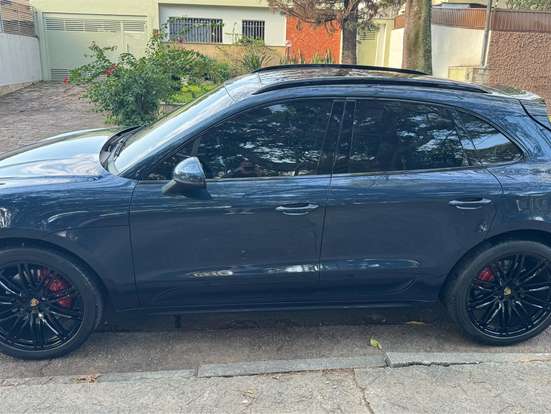 PORSCHE-MACAN-2014