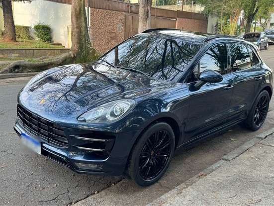 PORSCHE-MACAN-2014