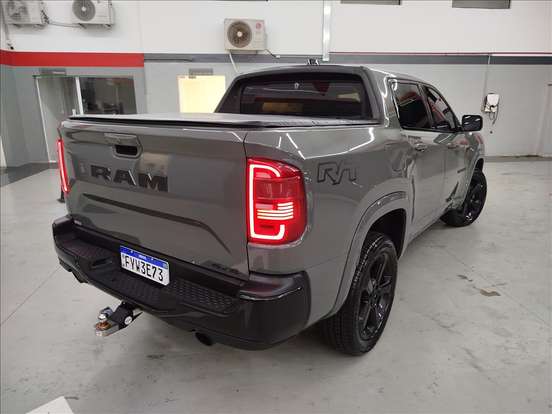 RAM-RAMPAGE-2.0 HURRICANE 4 TURBO GASOLINA R/T 4X4 AUTOMÁTICO RAM-RAMPAGE-2023