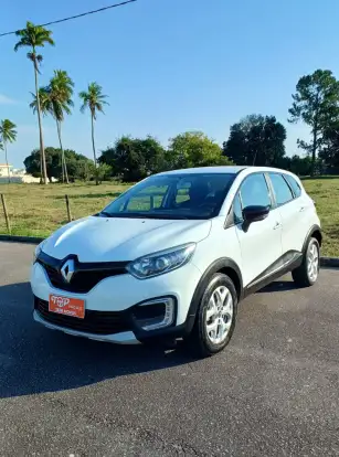 RENAULT-CAPTUR-2017