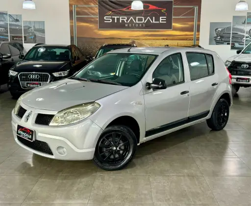RENAULT SANDERO 1.0 EXPRESSION 16V FLEX 4P MANUAL RENAULT SANDERO 1.0 EXPRESSION 16V FLEX 4P MANUAL