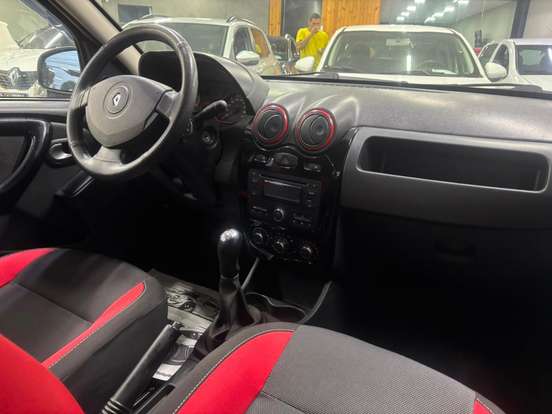 RENAULT-SANDERO-1.6 STEPWAY 16V FLEX 4P MANUAL RENAULT-SANDERO-2012
