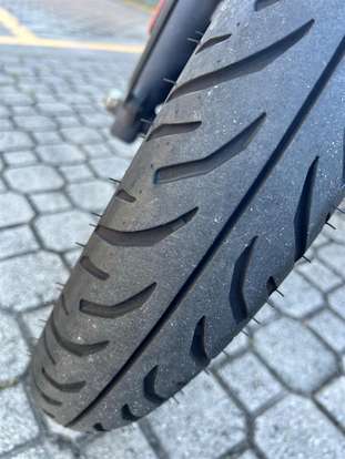 ROYAL ENFIELD-CLASSIC 350 SIGNALS-2024
