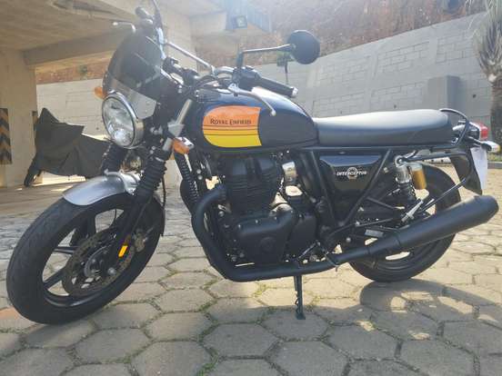 ROYAL ENFIELD-INTERCEPTOR ROYAL ENFIELD-INTERCEPTOR-2024