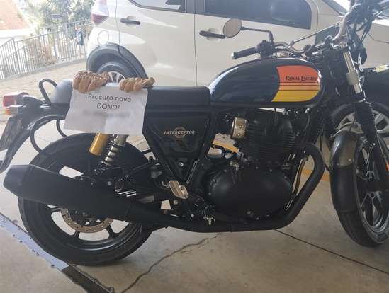 ROYAL ENFIELD-INTERCEPTOR-2024